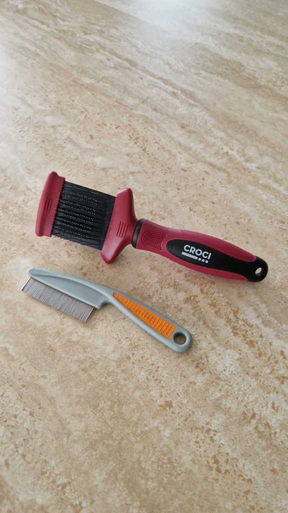 brosse Croci double face et peigne anti-puces pour Spitz nain